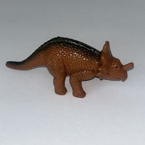 Animal Planet Styracosaurus 2009 Dinosaur Figure